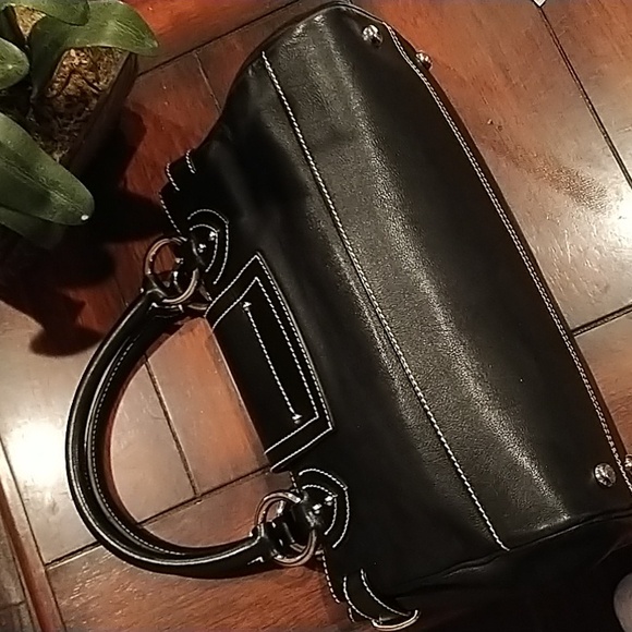 Marc Jacobs Vintage  Contrast Stitches Black Turlock Leather Bag - Picture 8 of 17